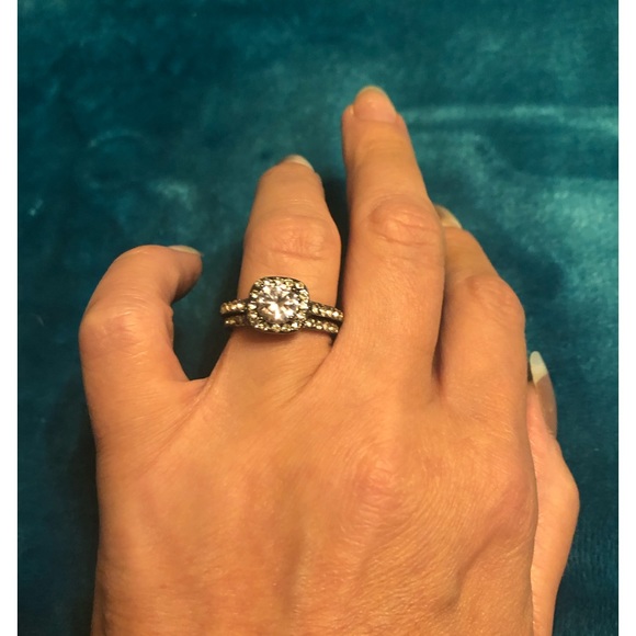 Bridal Set; Stainless Steel (Dark); Zircon; Size 8 - Picture 4 of 10